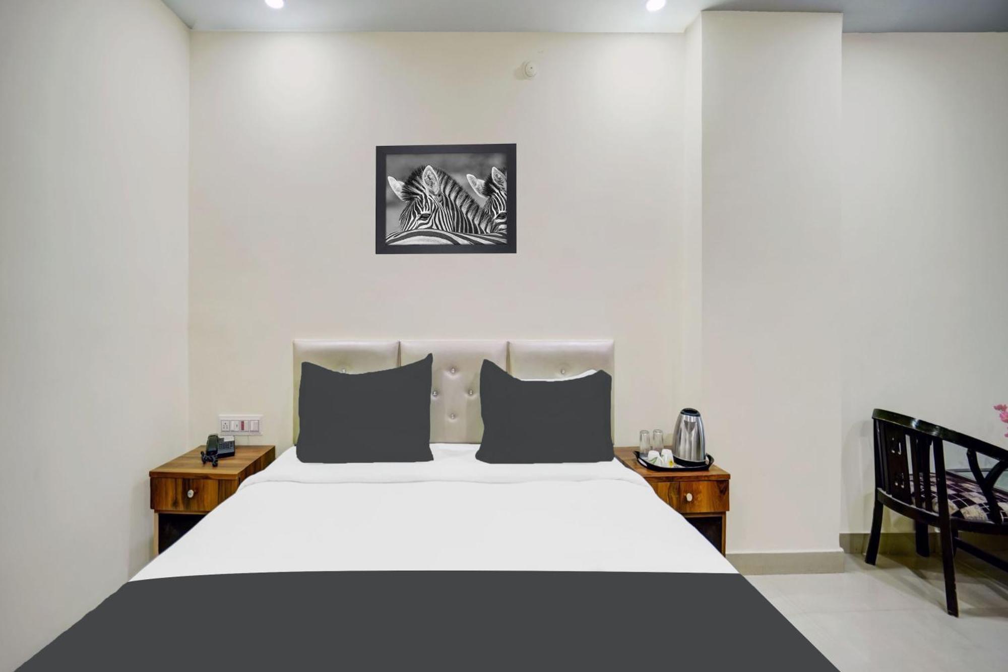 Super Collection O Rajeev Nagar Near Atal Path Formerly Vinayaka Digha (Bihar)