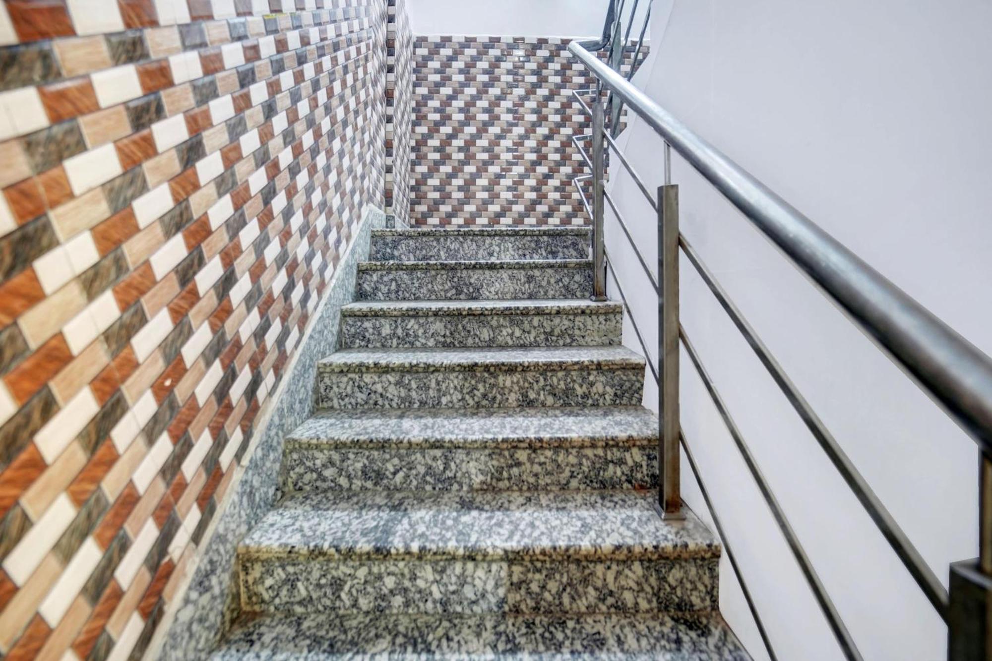 Super Collection O Rajeev Nagar Near Atal Path Formerly Vinayaka 3*
